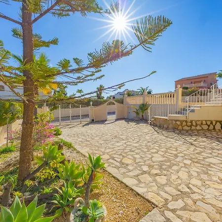 Villa Hermosa - Plusholidays